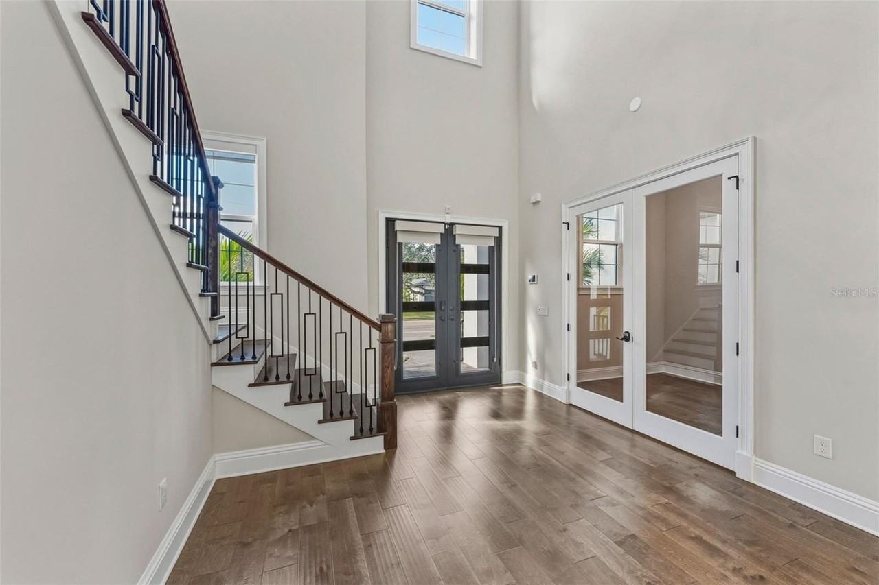 481 W Davis Blvd - Photo 3 of 50