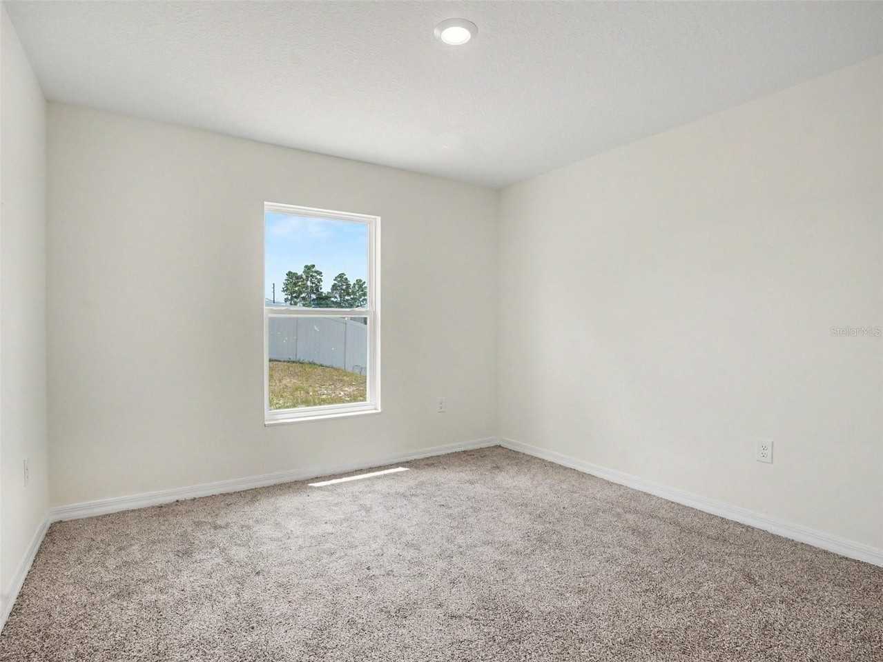 107 Orchid Ct - Photo 7 of 15