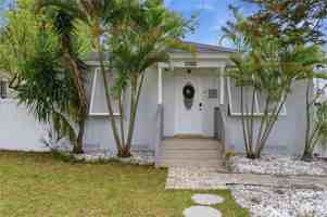 featured image of 2710 16th Ave N