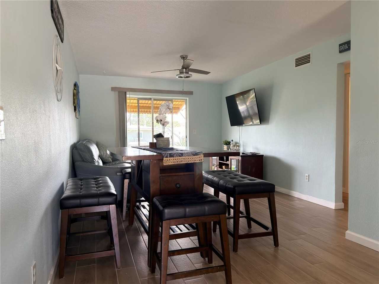 439 S Paula Dr #103 - Photo 4 of 19