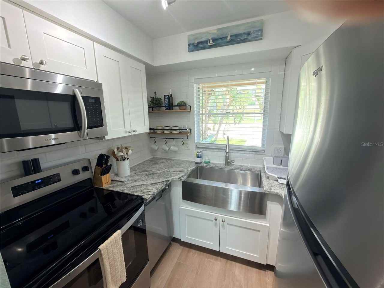 439 S Paula Dr #103 - Photo 5 of 19