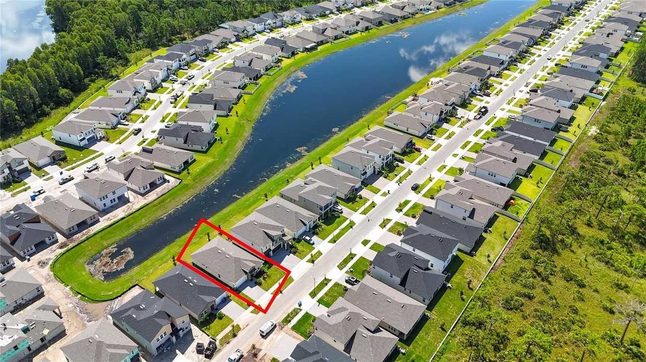 18473 Serene Lake Loop - Photo 4 of 50