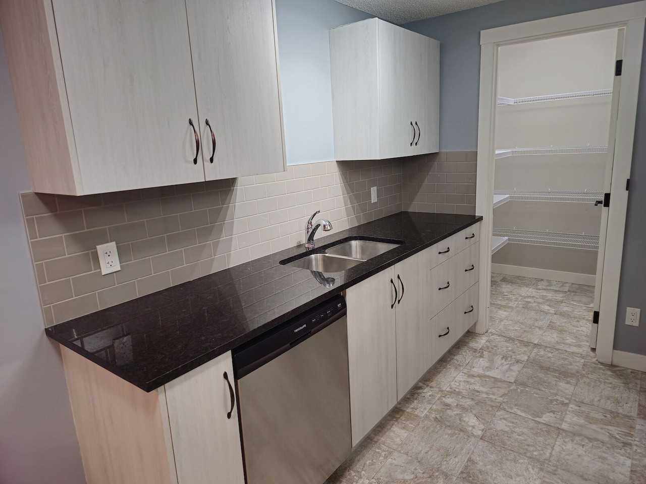125 Seton Terr Se - Photo 4 of 10
