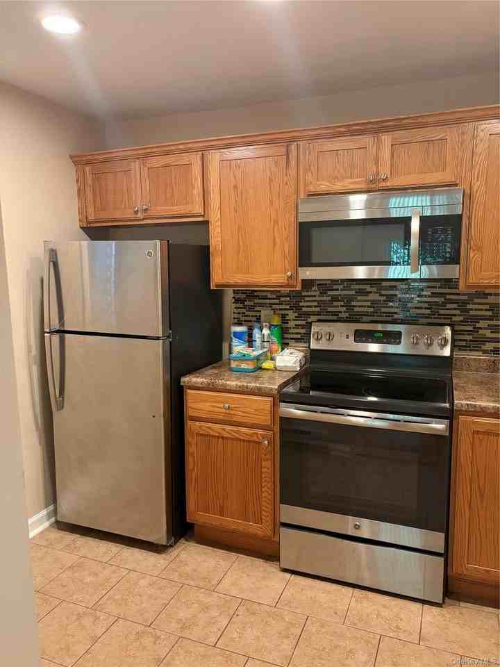 603 Fox Run Ln - Photo 3 of 14