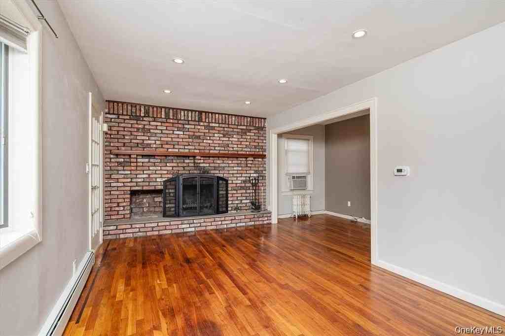 23 Rosebud Ave - Photo 6 of 19
