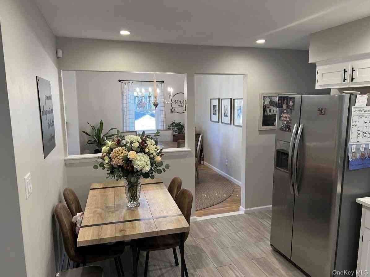 31 Roosevelt Pl - Photo 4 of 16