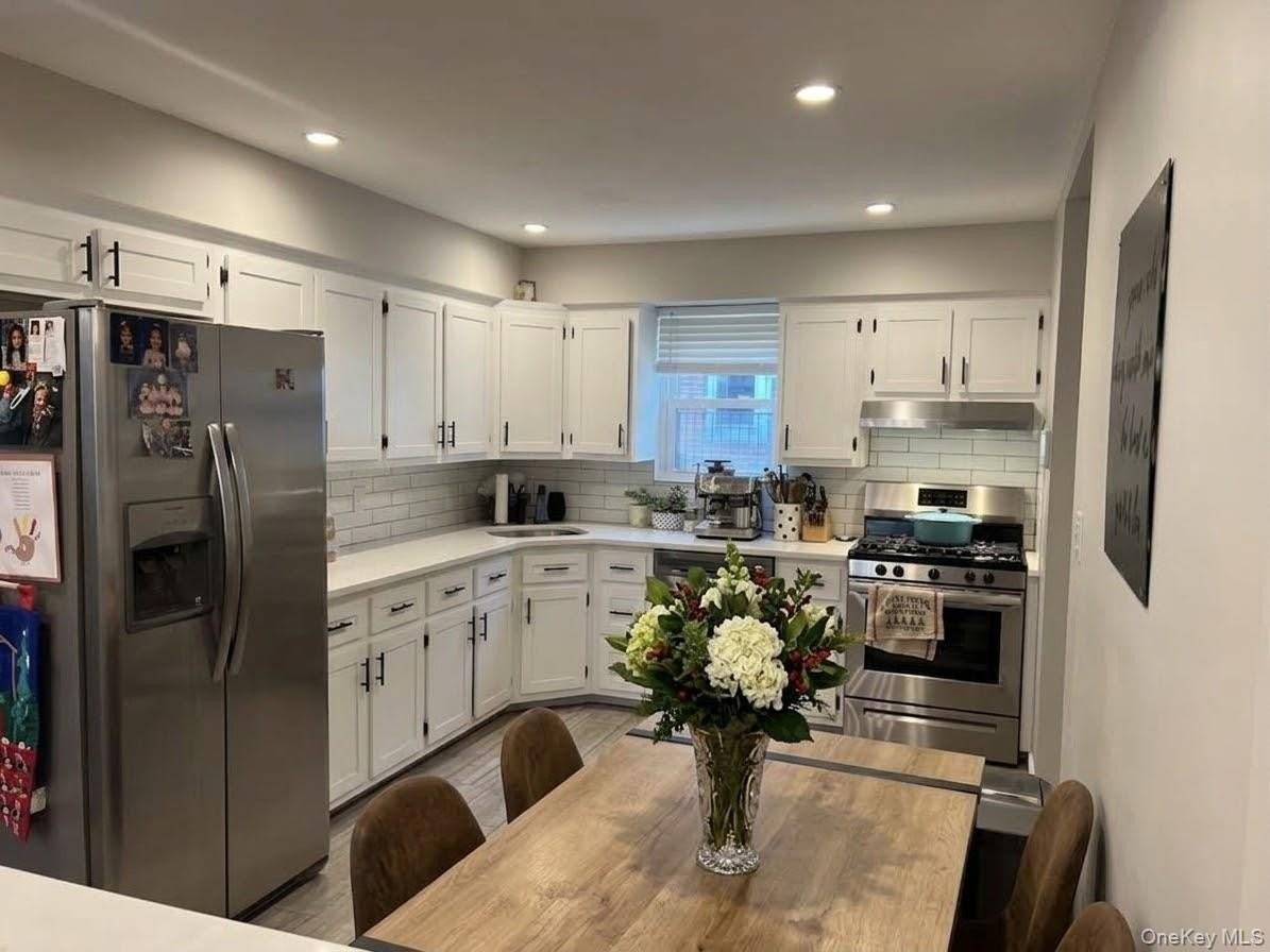 31 Roosevelt Pl - Photo 5 of 16
