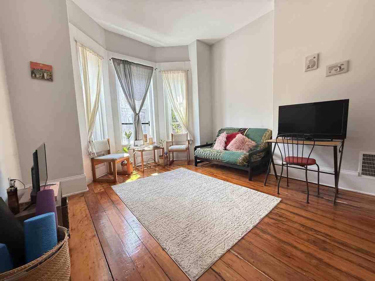 94 Mount Pleasant Ave #1 - Photo 2 of 10