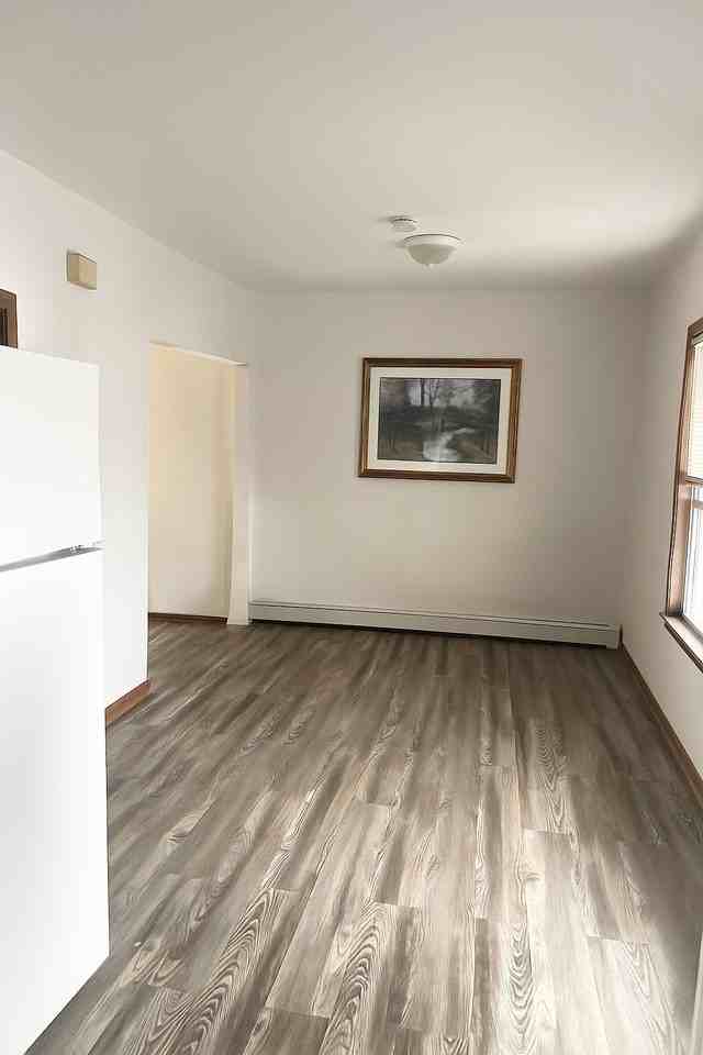 345 Park Ave #3R - Photo 3 of 11