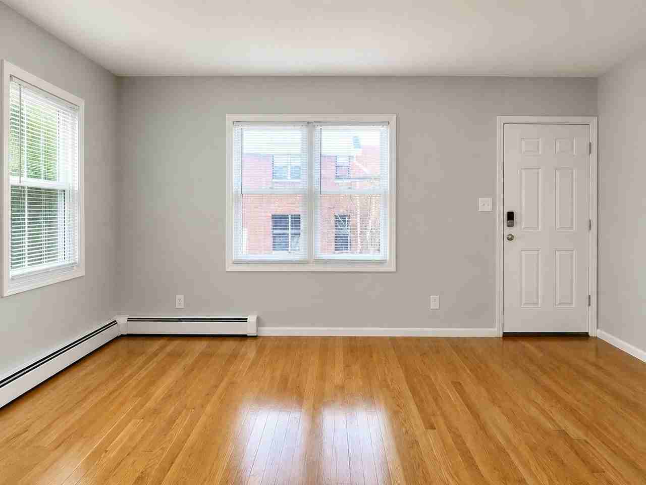 57 Sumner St #F - Photo 2 of 16