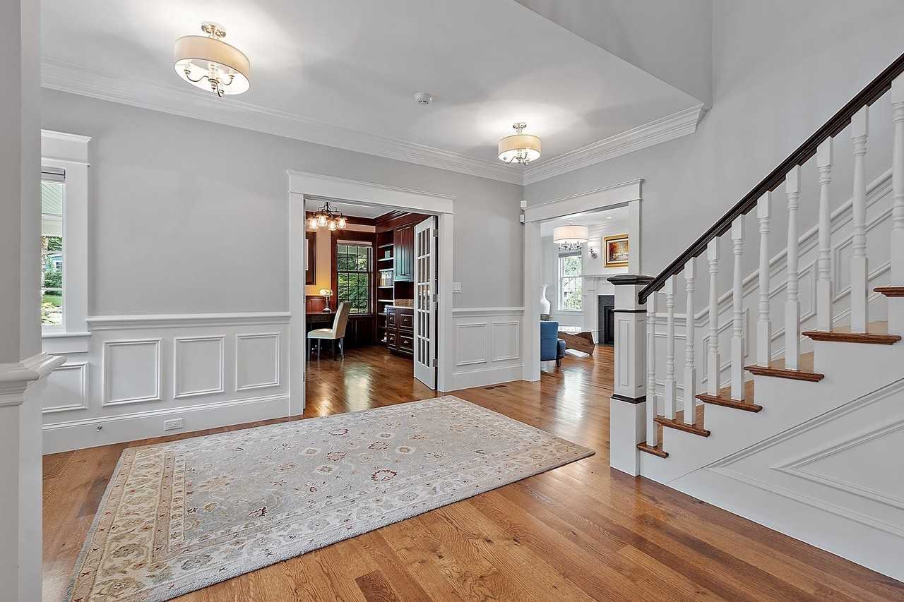 29 Hayes Ln - Photo 5 of 42