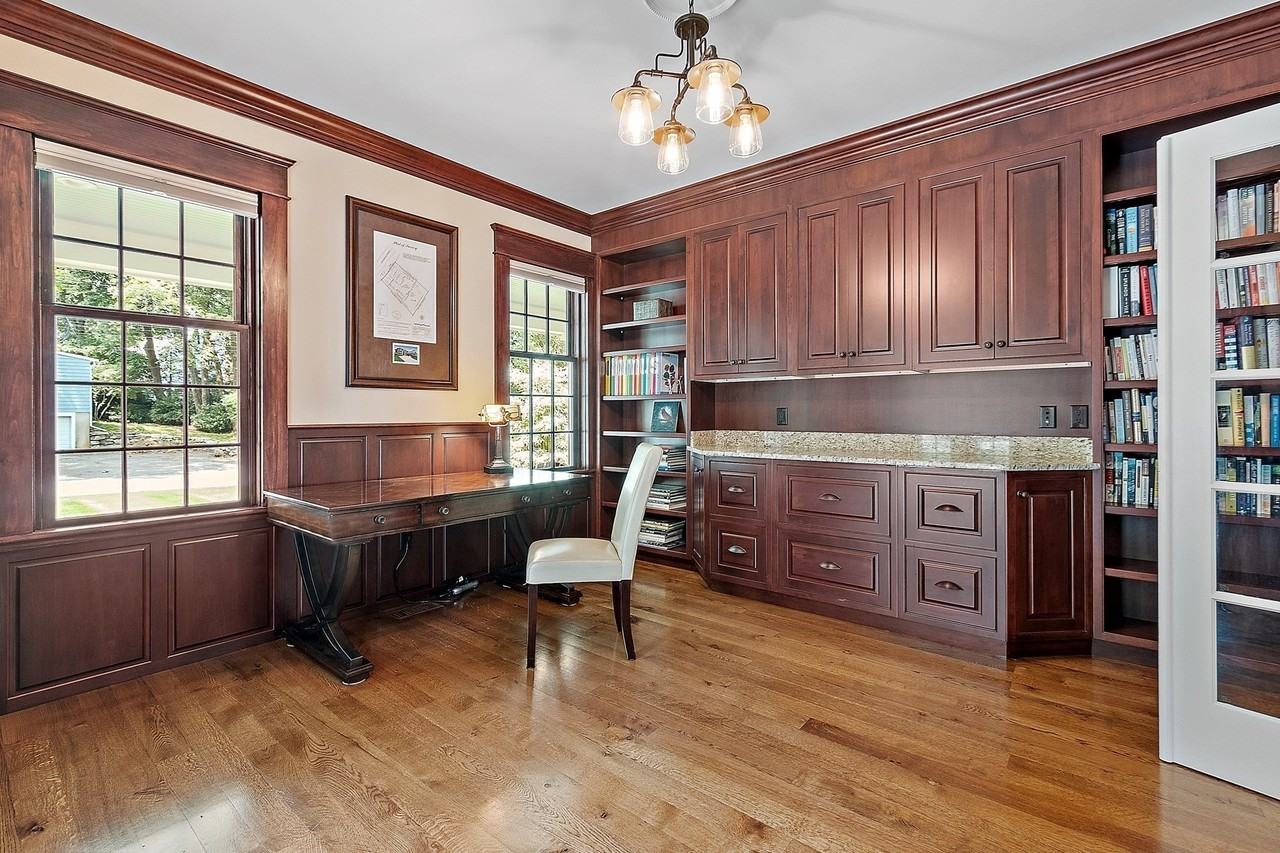 29 Hayes Ln - Photo 6 of 42