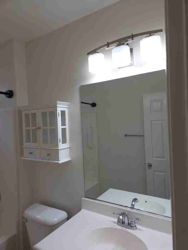 1261 Reinhart St - Photo 7 of 50