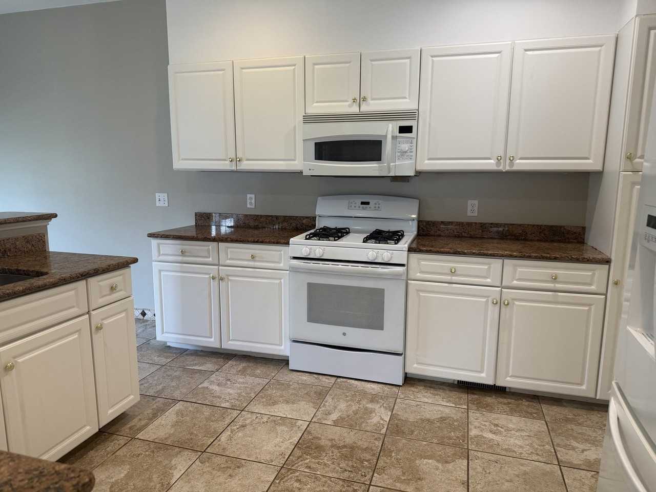 74 Odonnell Ave #74 - Photo 5 of 41