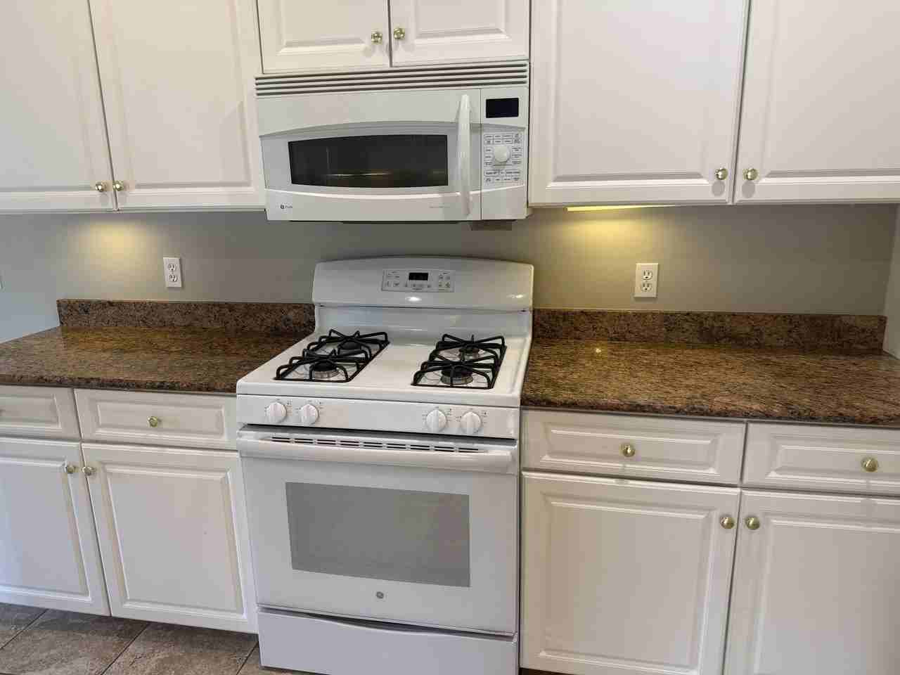 74 Odonnell Ave #74 - Photo 6 of 41