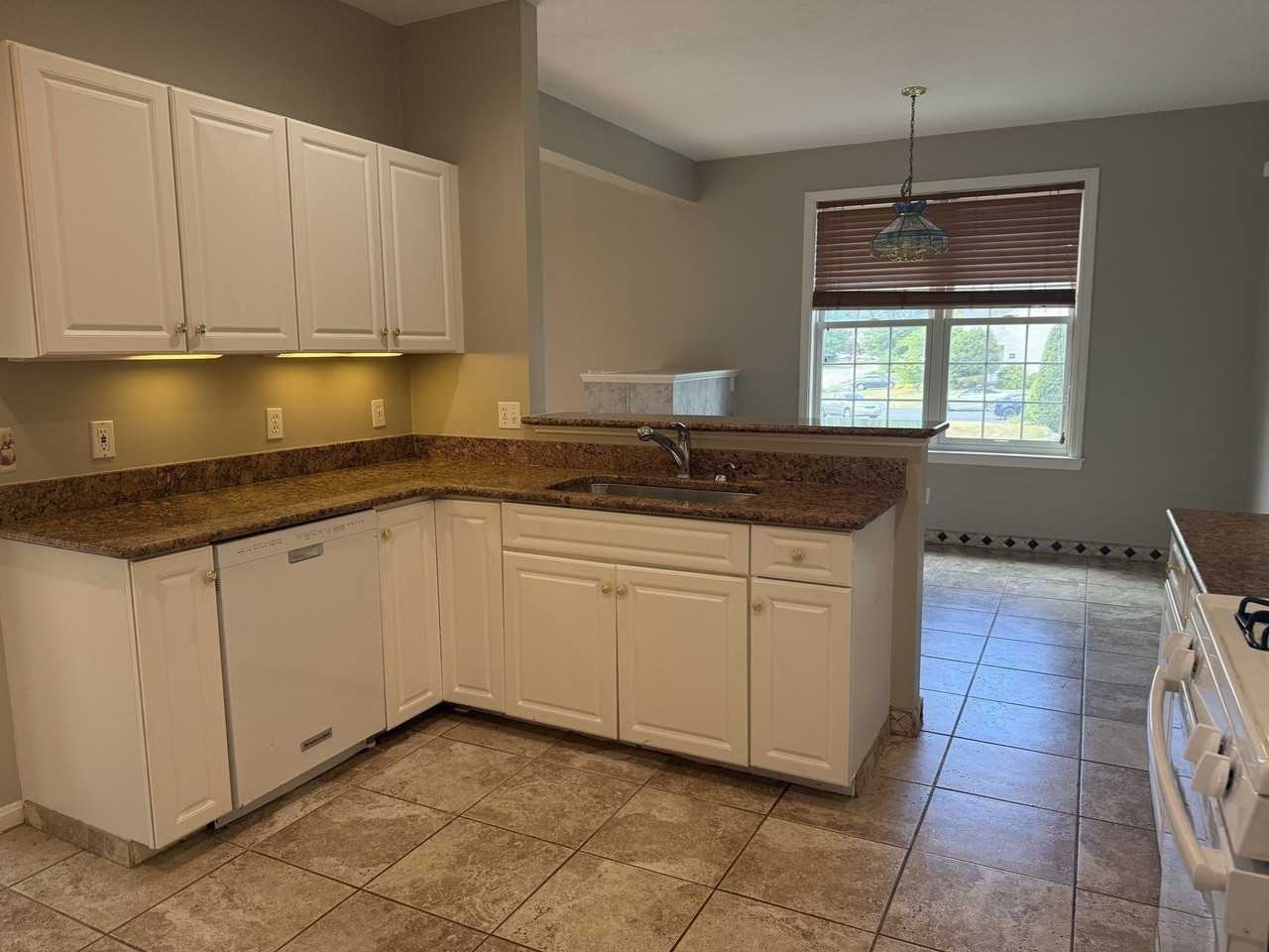 74 Odonnell Ave #74 - Photo 7 of 41