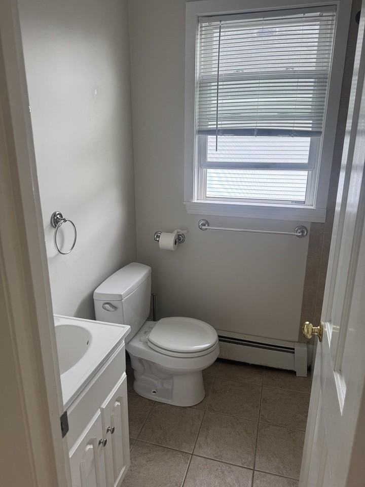 44 Spring St #3 - Photo 3 of 13