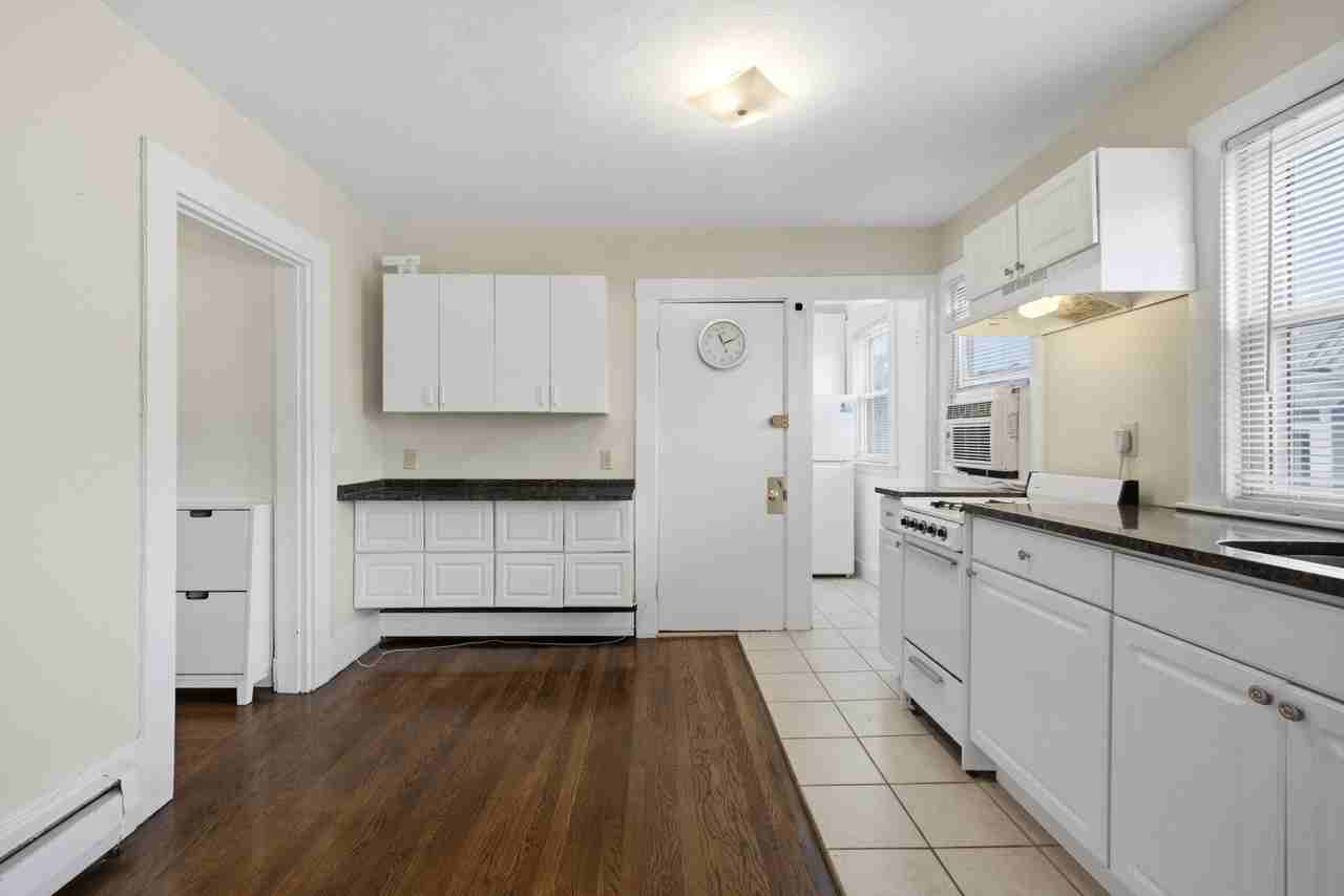 193 Concord Ave #5 - Photo 7 of 11