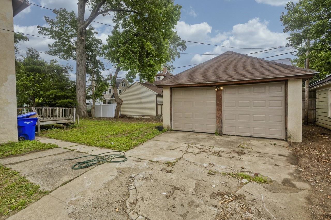 31 Trinity Ter - Photo 4 of 39