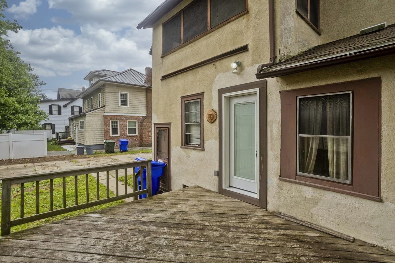 31 Trinity Ter - Photo 7 of 39