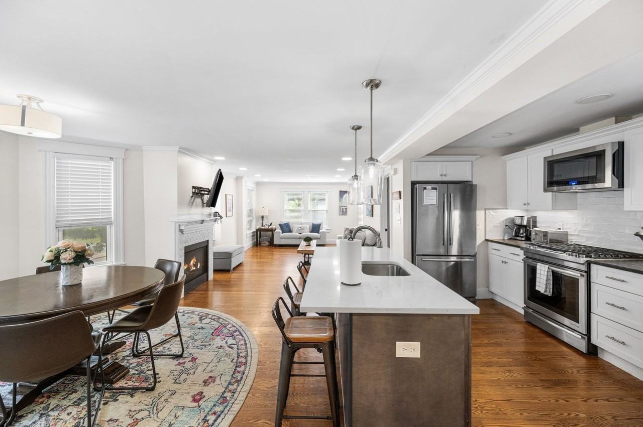 114 Moreland St #1