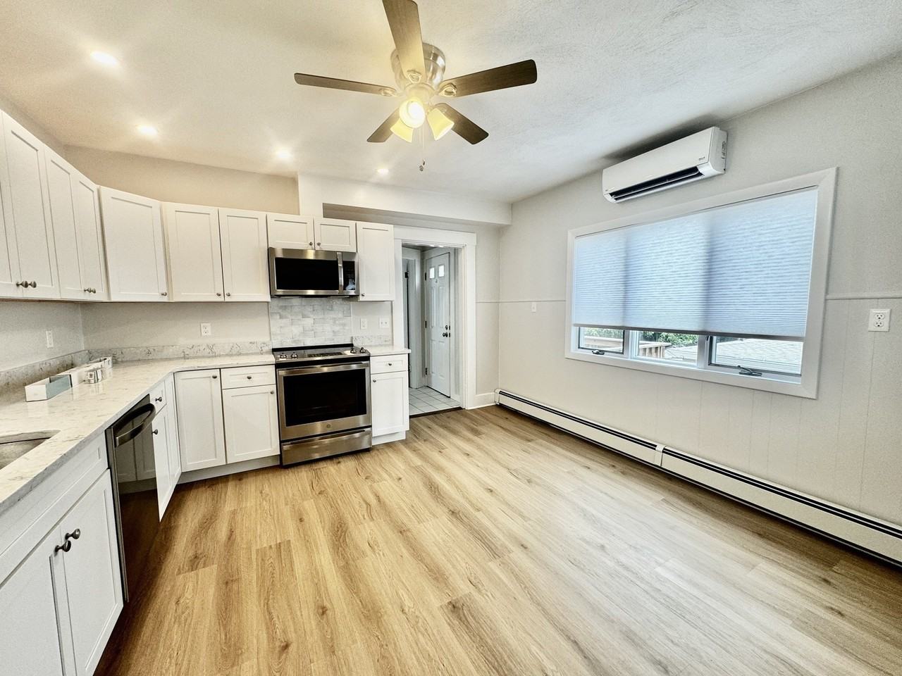 85 Pine St #2 - Photo 4 of 25