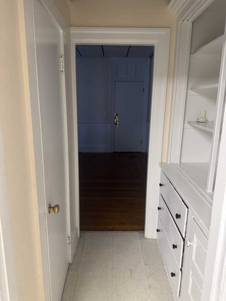 85 Oliver St #1 - Photo 4 of 18