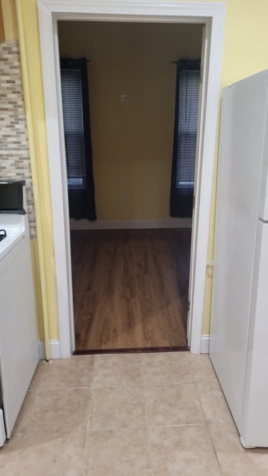 64 Capen St #2 - Photo 7 of 24