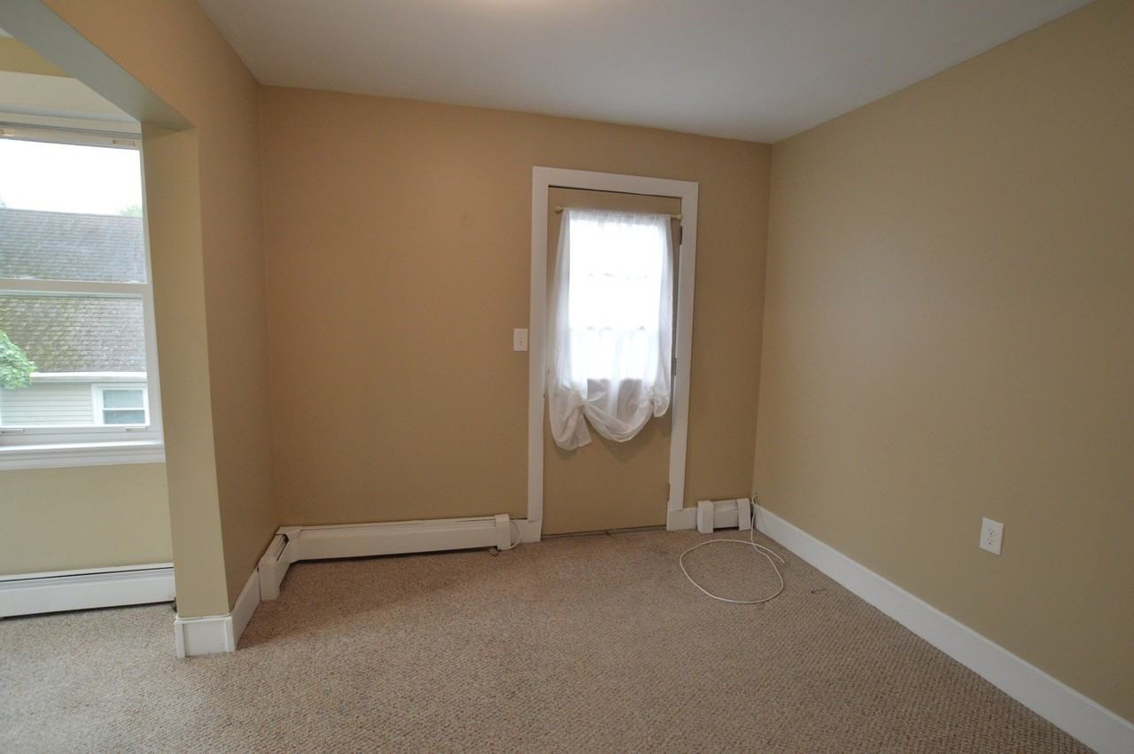 25 Sherman St #2 - Photo 4 of 10