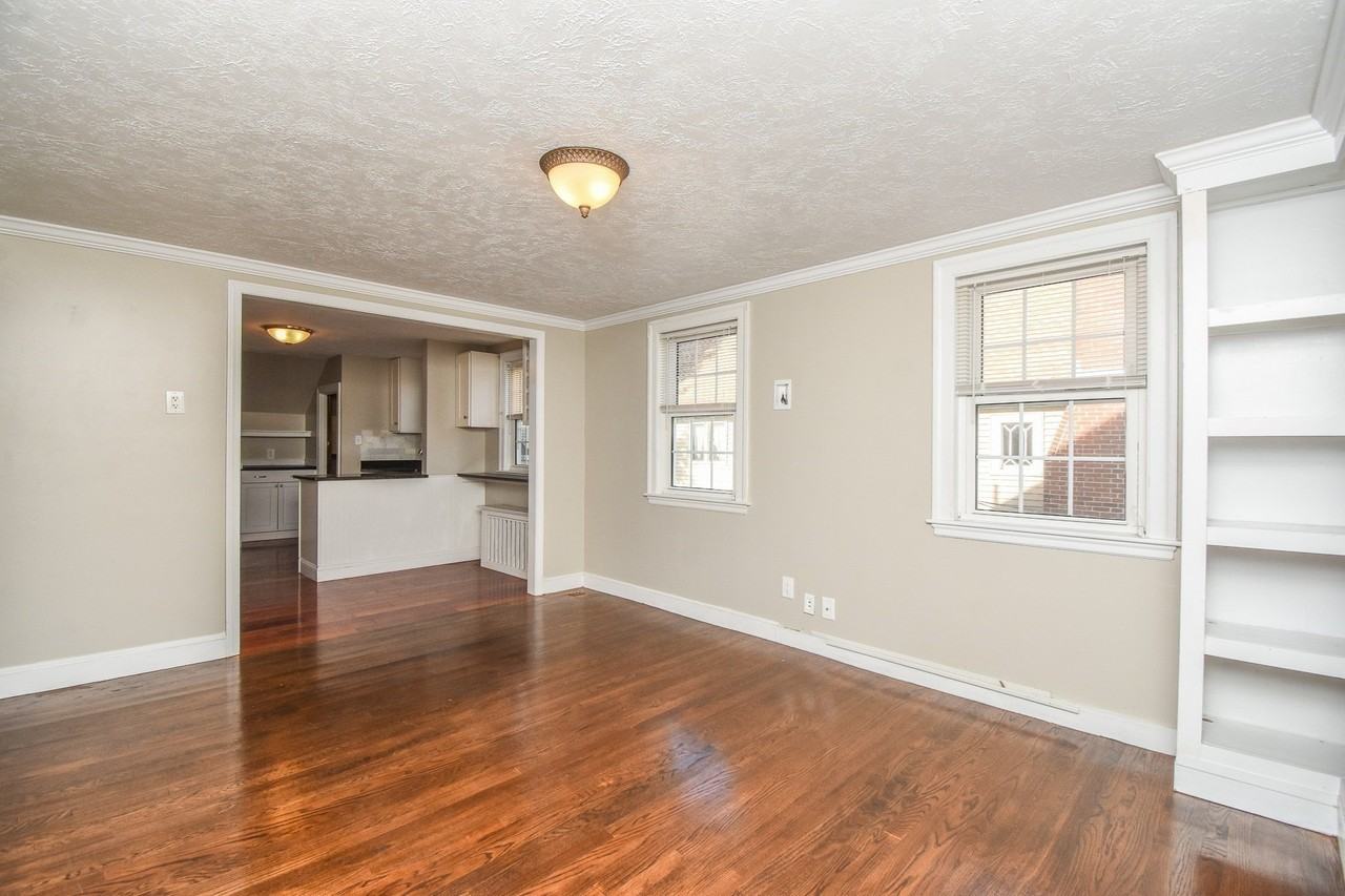 7 Hilltop Rd #A - Photo 2 of 23