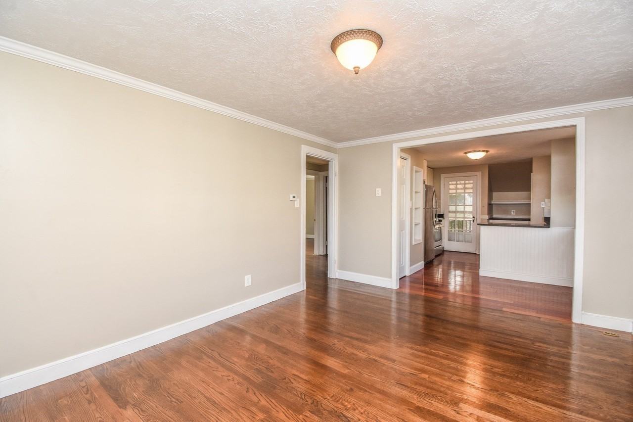 7 Hilltop Rd #A - Photo 3 of 23
