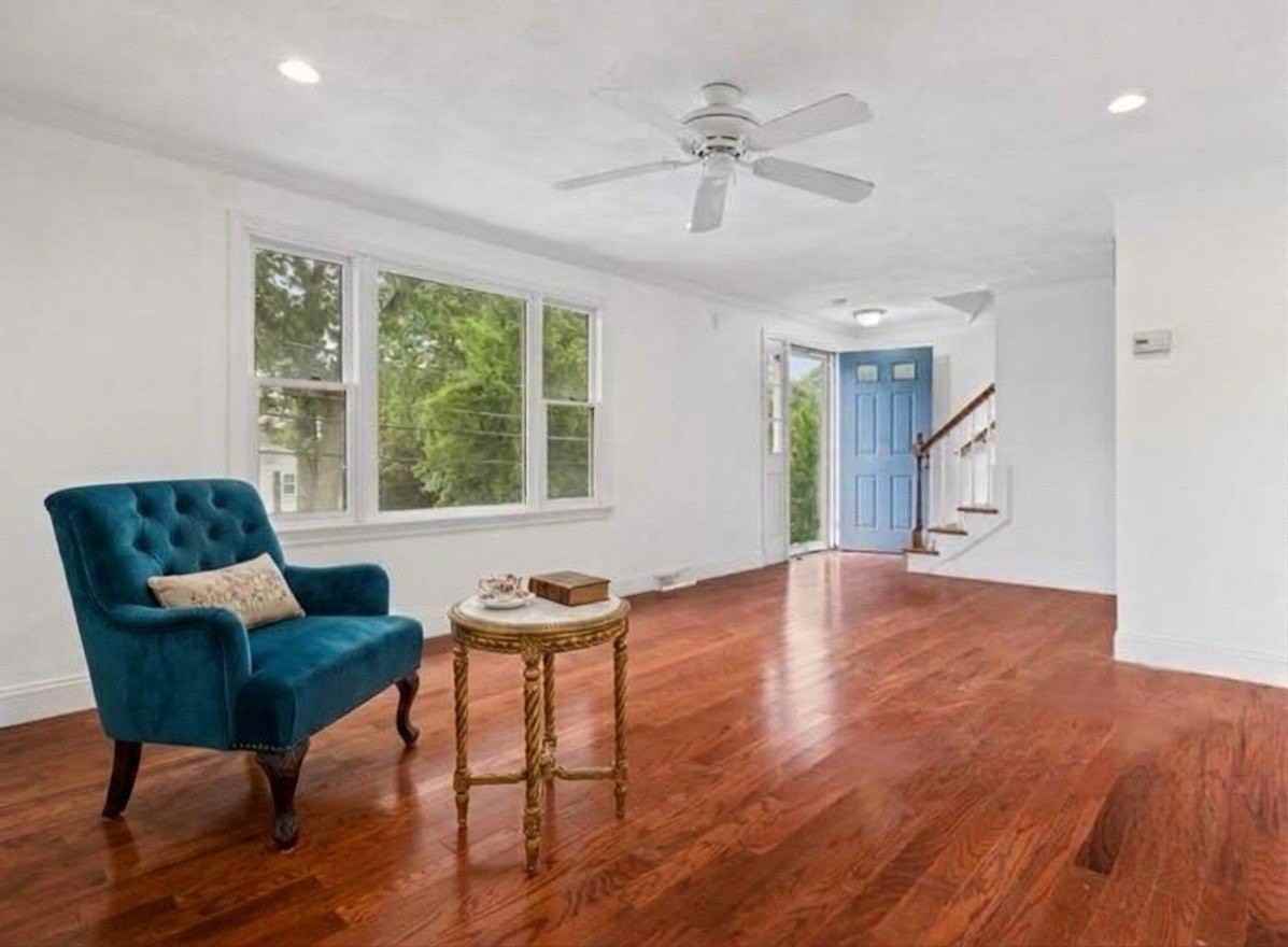 20 Smart St - Photo 7 of 18