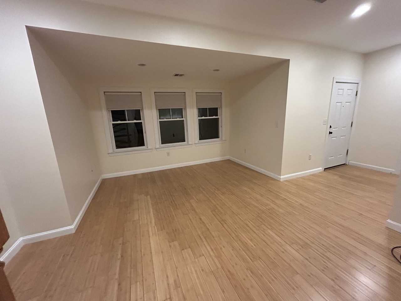 180 Warren St #180 - Photo 4 of 7