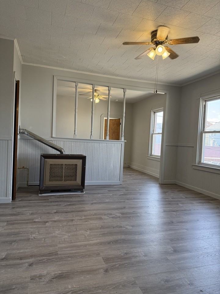 418 Belleville Ave #2N - Photo 2 of 8