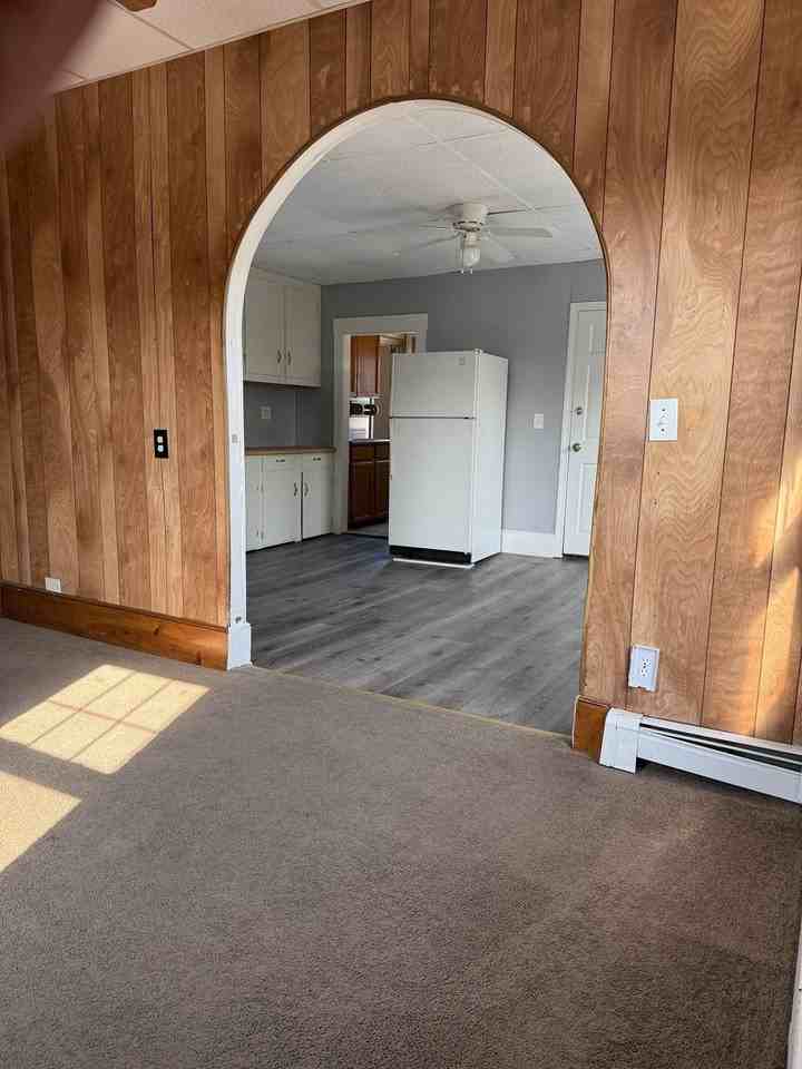 112 Arizona St #3 - Photo 3 of 7