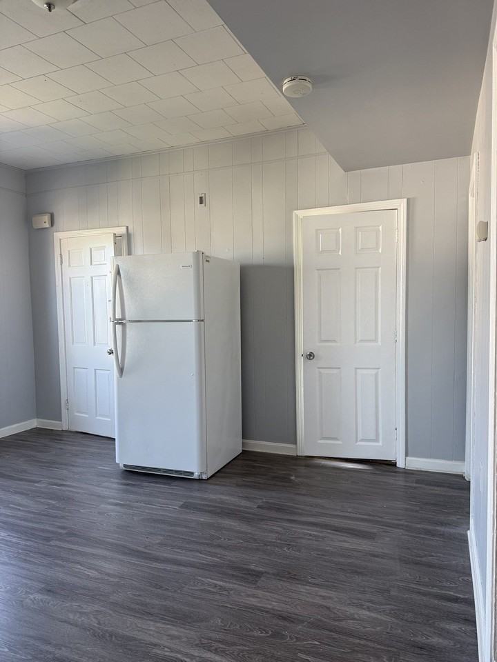 103 Tecumseh St #2 - Photo 6 of 10