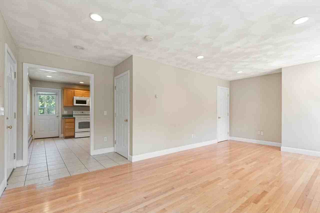 15A Marion St - Photo 4 of 11
