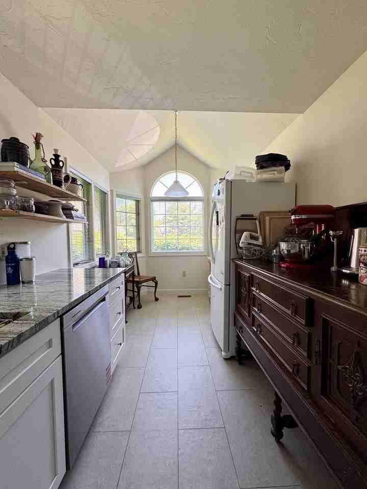 12 Birchwood Ln #12 - Photo 6 of 29