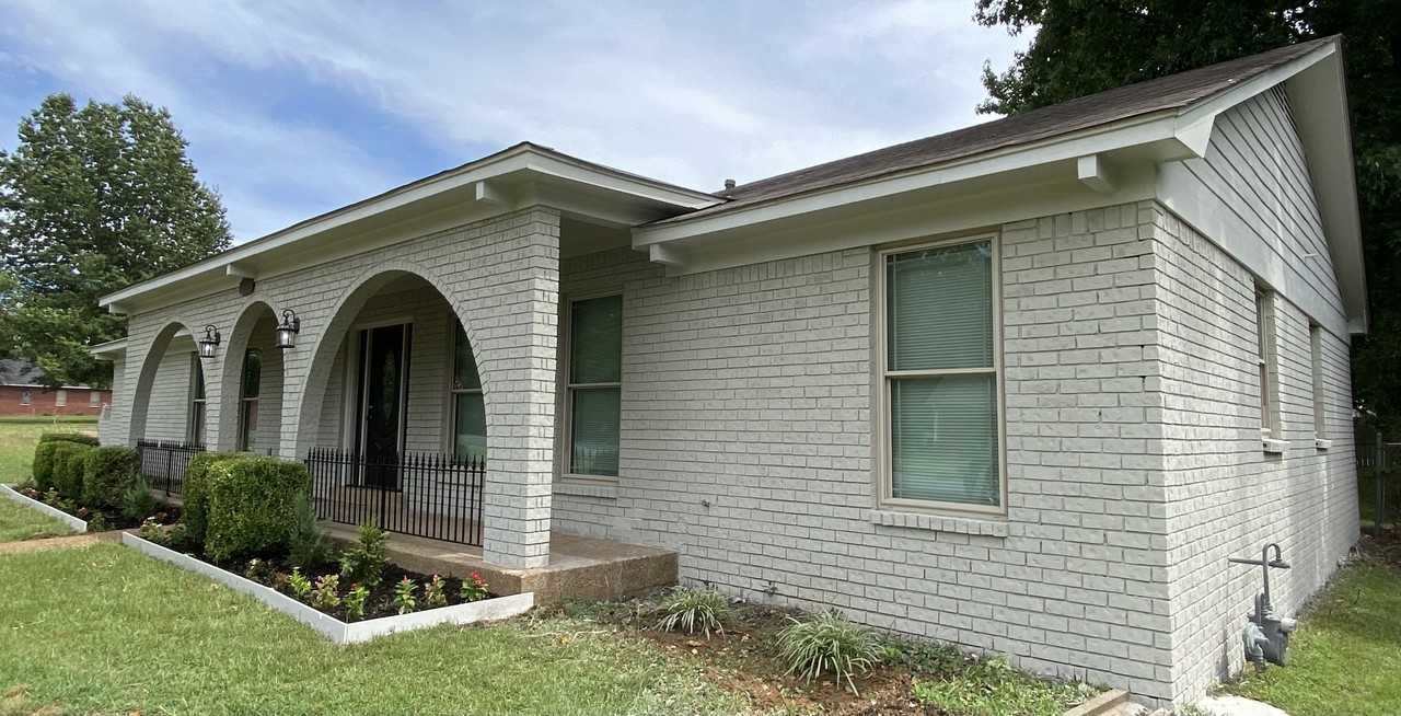 5645 Wooddale Ave - Photo 4 of 28
