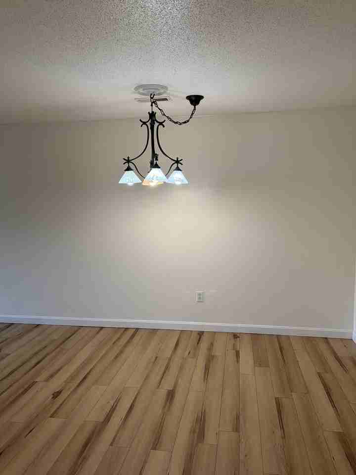 15 Longworth Ave #223 - Photo 5 of 9