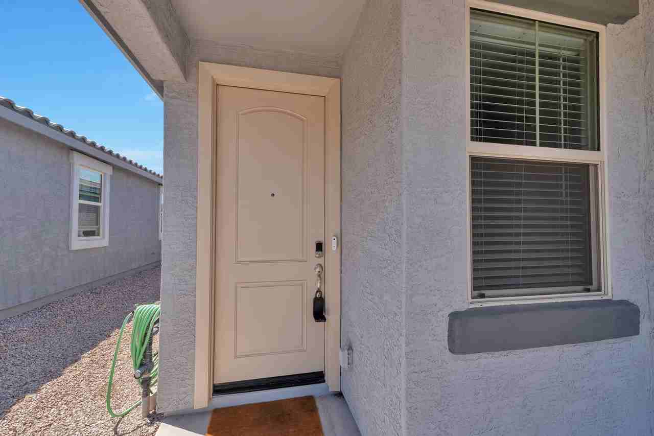 10429 W Granderson St - Photo 4 of 25