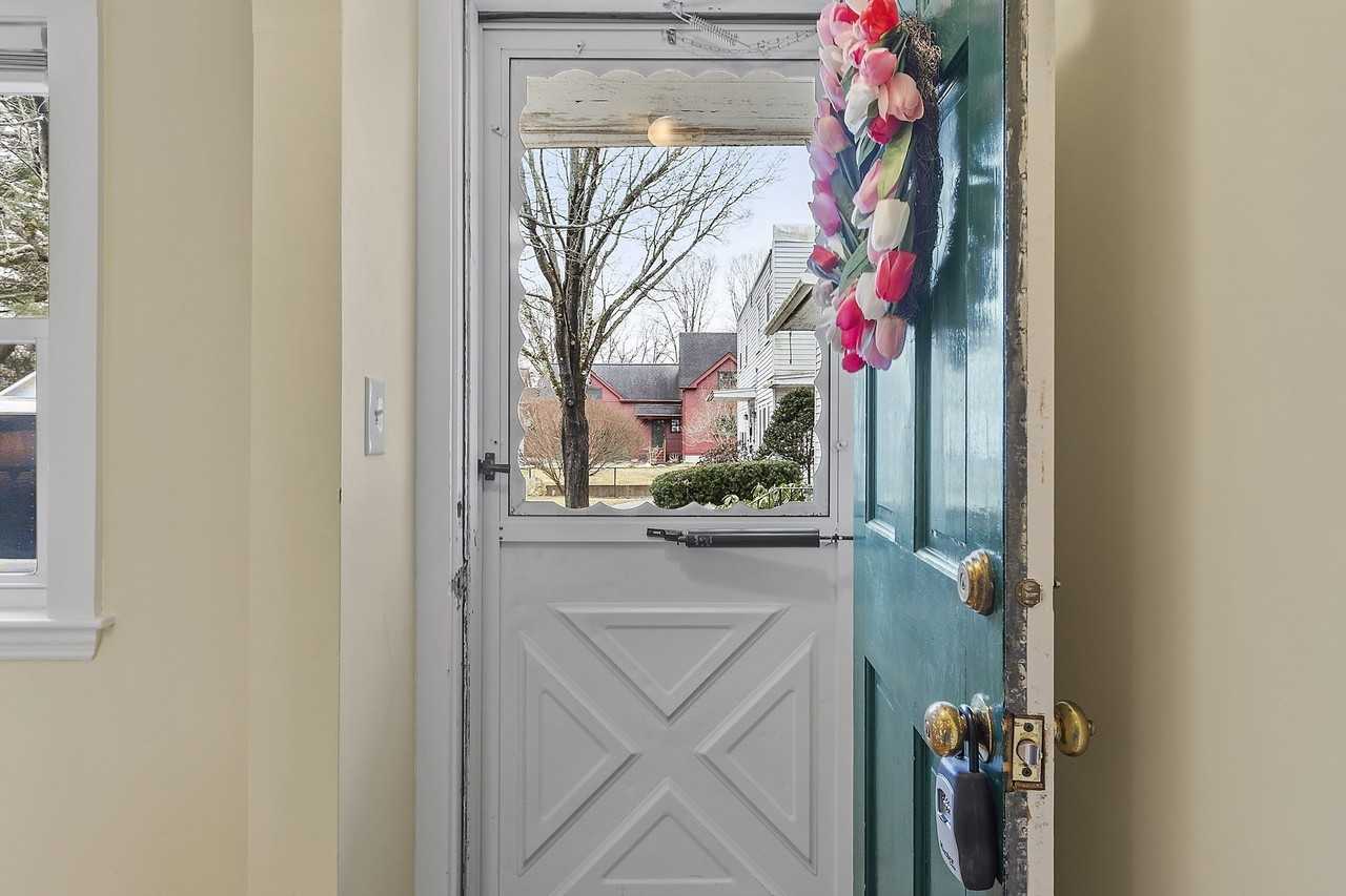 56 Spruce St #56 - Photo 2 of 14