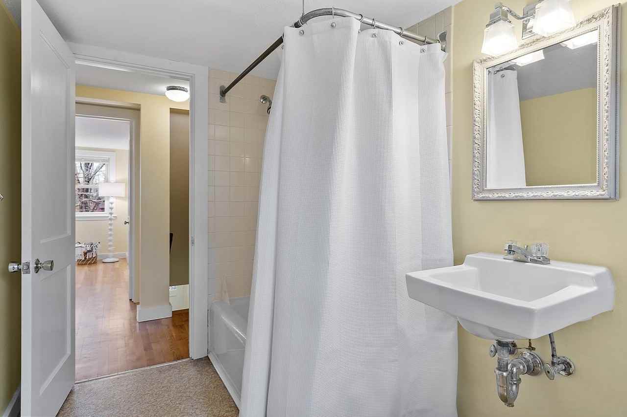 56 Spruce St #56 - Photo 7 of 14