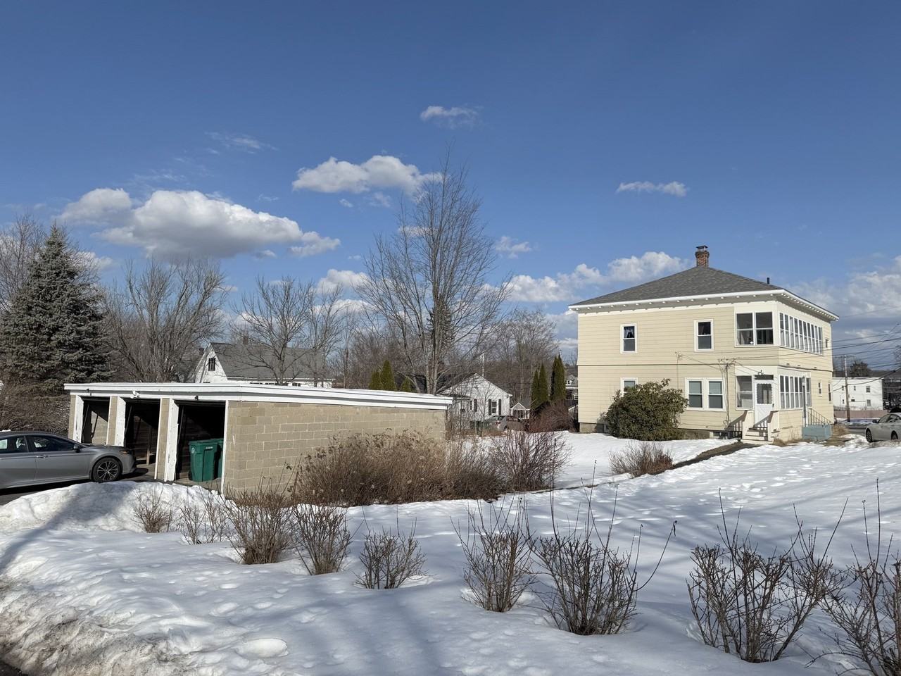 262 Oak Hill Rd #1R - Photo 3 of 14