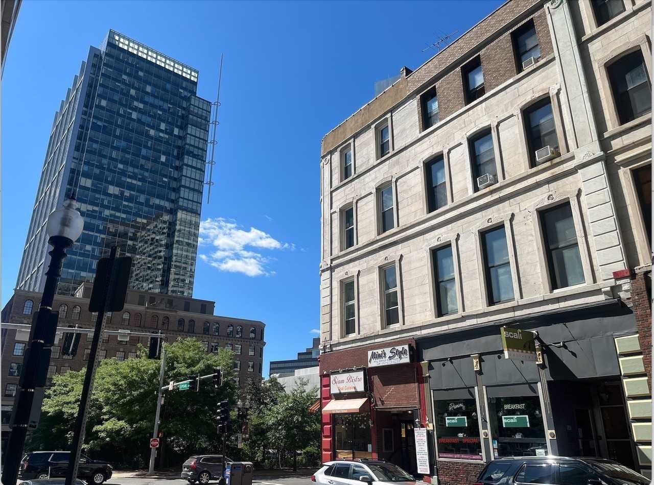 145 Pearl St #03