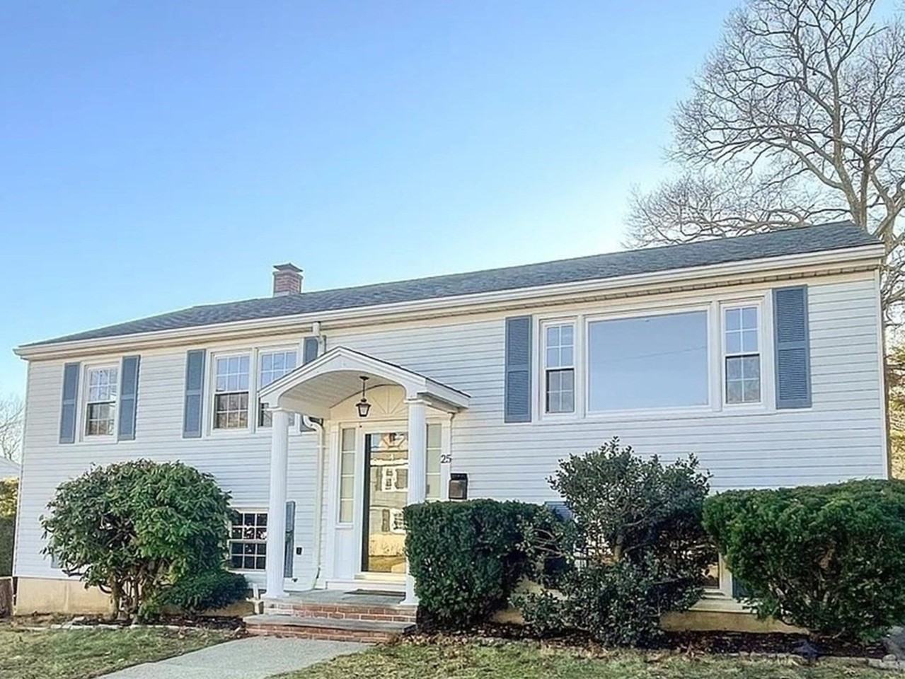 25 Westmoor Rd