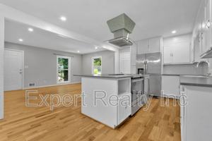 featured image of 4109 Flowers St