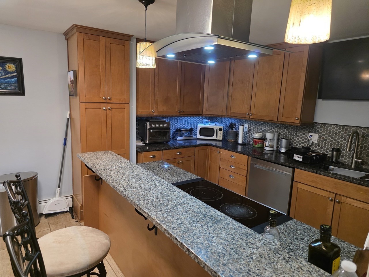 20 Fox Brook Rd #B - Photo 6 of 23