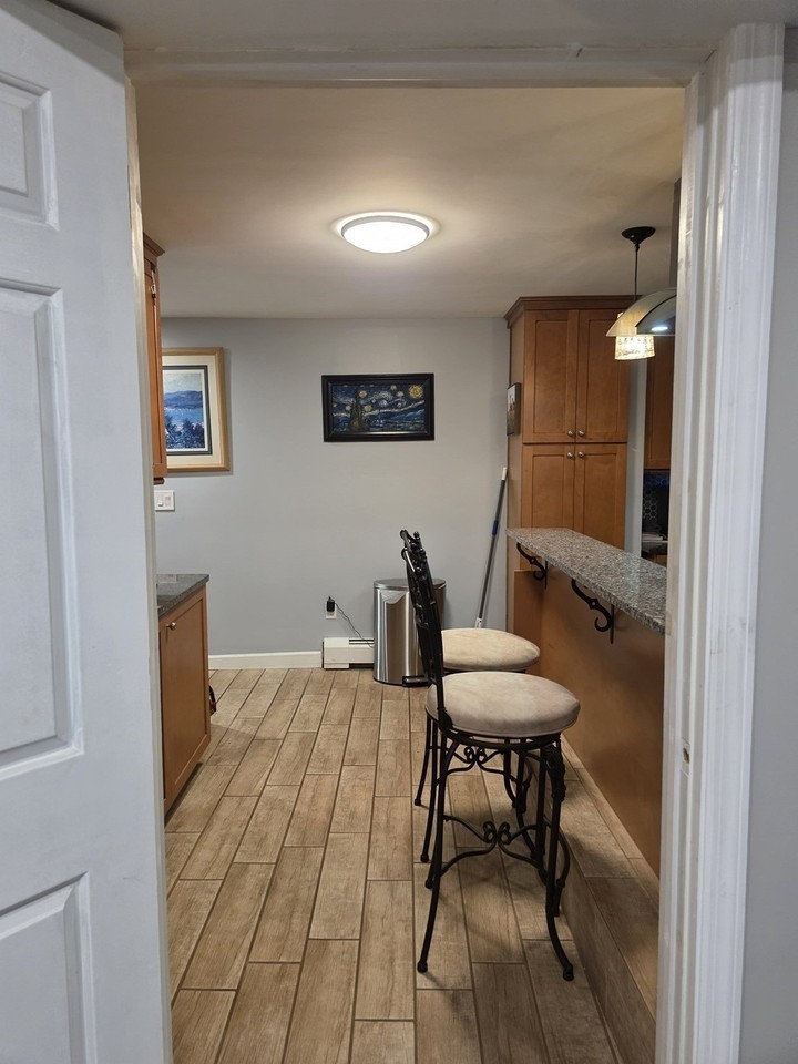 20 Fox Brook Rd #B - Photo 7 of 23