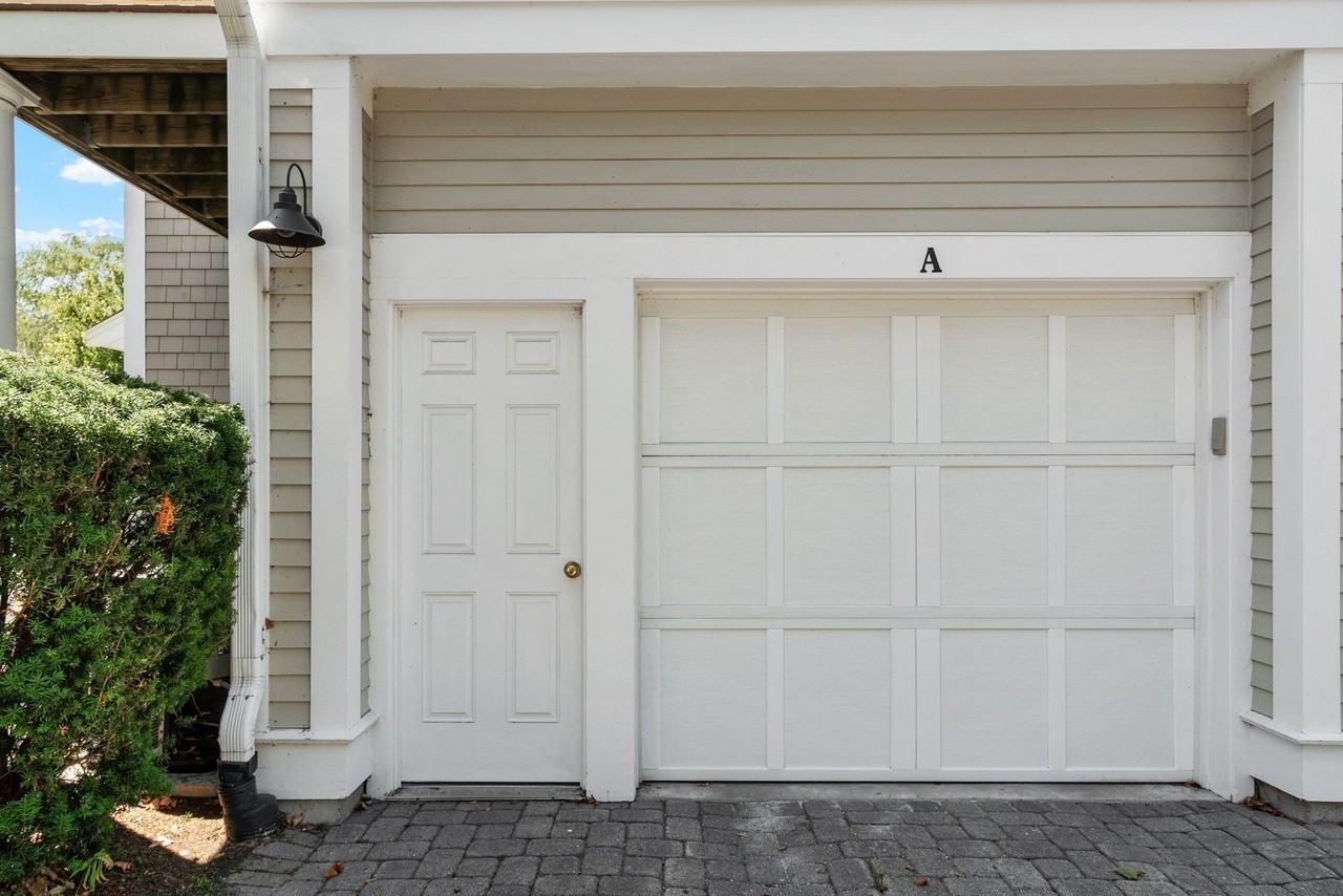 50 Seven Springs Ln #A - Photo 5 of 41